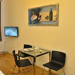 Cybulskiego Guest