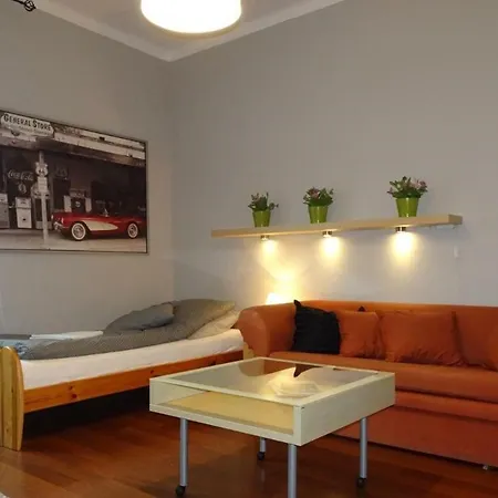 Cybulskiego Guest Kraków
