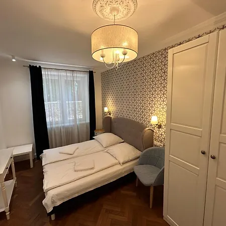 Cybulskiego Guest Kraków