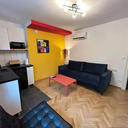 Cybulskiego Guest 3* Kraków