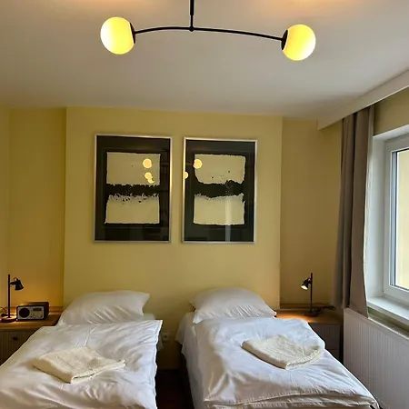 Cybulskiego Guest Kraków