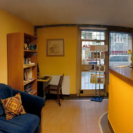 Cybulskiego Guest