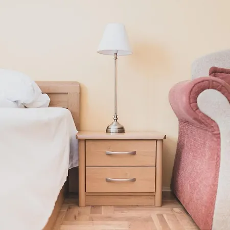 Cybulskiego Guest Kraków