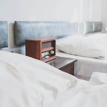 Cybulskiego Guest 3* Krakow