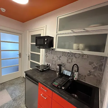 Cybulskiego Guest 3* Krakow