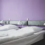 Konukevi Cybulskiego Guest 4*